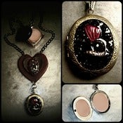 Image of Black Heart ♥ Perfume Locket Relic~!