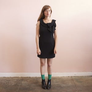 Image of Carrie Parry shift with removable collar