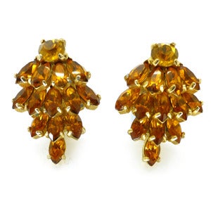 Image of Vintage 1950s Kramer For Christian Dior Amber Glass Layered Clip On Earrings