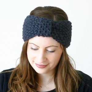 Image of Moss stitch knitted turban knot headband