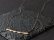 Image of simple metal bar necklace