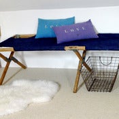 Image of [lit de camp picot toile bleue]