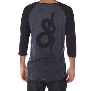 Image of SNAKE RAGLAN | ACID BLACK | BLACK