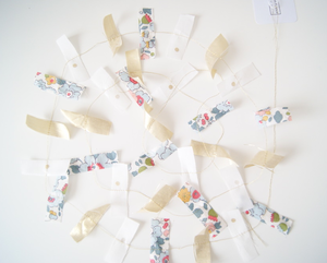 Image of *NOUVEAU* Guirlande NINA Virevoltante Betsy-Pois-Or 1m20