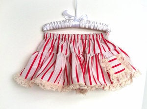 Image of Vintage Can Can Pocket Skirt in Red