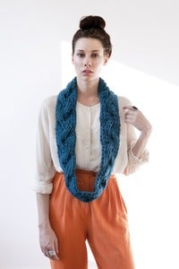 Image of aurora cable braided reversible cowl (shown in teal)