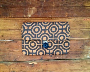 Image of Oh So Hollywood Clutch in Palm Desert