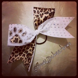 Image of The Paw Bow in Leopard and White