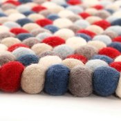 Image of 4.5ft Stars and Stripes YUMMI Rug