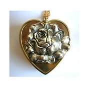 Image of Fill My Heart With Song - Silver Rose Musical Locket ~