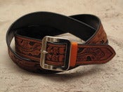 Image of oak leaf and acorn belt