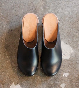 Image of Black Clogs