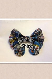 Image of Superman bow and earring set 