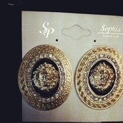 Image of Royal Studs 