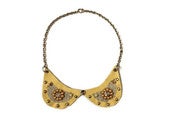 Image of Pale Yellow Peter Pan Necklace