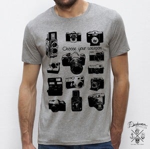 Image of T-shirt homme gris Vintage cameras - Choose your weapon by Dadawan 