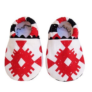 Image of "Aponi" baby booties