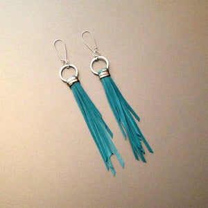 Image of AQUA SHAKE LEATHER EARRINGS