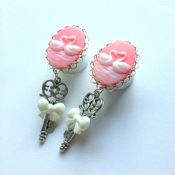 Image of 16mm (5/8") Swan cameo & key bow charm plugs
