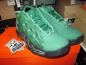 Image of Air Max Pillar "Pine Green"