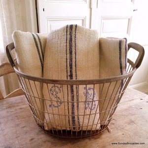 Image of Vintage Fruit Basket