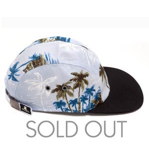 Image of MOUPIA Hawaiian Day 5 Panel Hat
