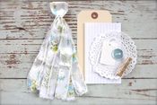Image of Vintage Sheet Tassel Packaging