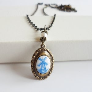 Image of Keepsake Cameo Necklace