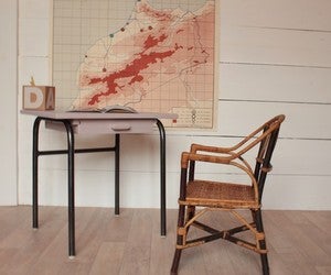 Image of BUREAU ECOLE MATERNELLE finition au choix