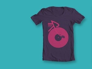 Image of ORGANIC TRACK T-SHIRT - PURPLE