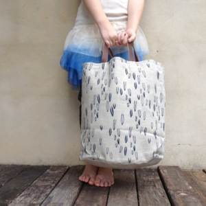 Image of bucket tote {sprouts}