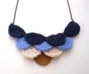 Image of Blue Ombre Scalloped necklace (IDR 89,000)