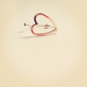 Image of La bague "coeur chaviré"