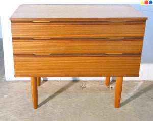 Image of COMMODE SCANDINAVE EN TECK ANNÉES 60 - REF.1276