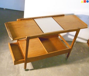 Image of TABLE DESSERTE SCANDINAVE EN TECK ANNÉES 60 - REF.1282