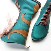 MOONSHINE Tide Fairytale Boots