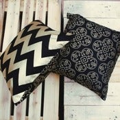 Image of Zig Zag Black & Gold Cushion Cover