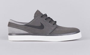 Image of NIKE SB Stefan Janoski "midnight fog"