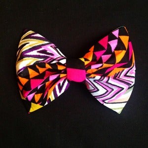 Image of Vibrant African Print Bow