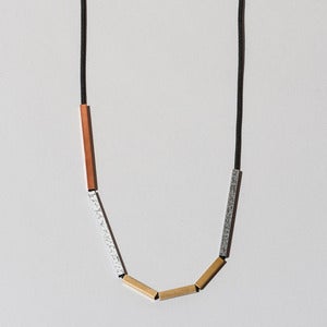 Image of Necklace No 9-06