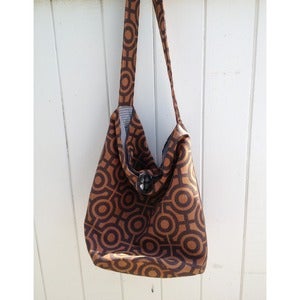 Image of The Swappin' Bucket Bag in Palm Dez