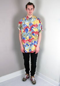 Image of Vintage Patterned Red/Blue/Orange Summer Shirt