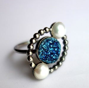 Image of Blue Drusy and Pearls in Orbit