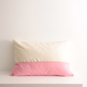 Image of Le coussin Rose Bubble gum en  Edition limitée