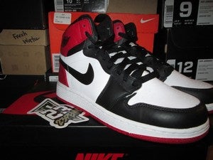 Image of Air Jordan I (1) Retro HI "Black Toe" GS