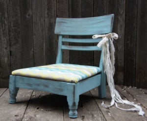 Image of "Not your ordinary (prop) Chair"!  Distressed Ocean Blue Chevron Print