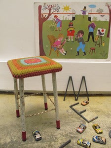 Image of tabouret "assise au crochet"