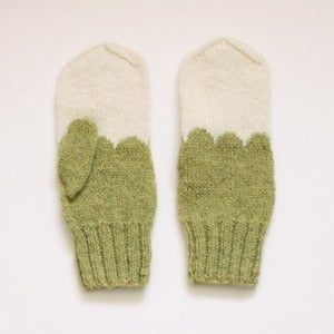 Image of Granliden Mittens: Lichen/Light Green