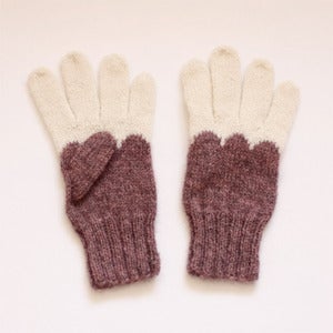 Image of Granliden Mittens: Bresilja/Purple