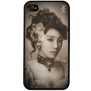 Image of 'Victorian Tae' phone case